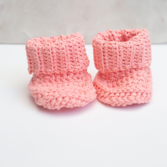 Peach Pink Handmade Baby Booties 👶 - Picture 2 of 2